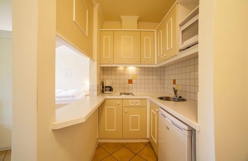 Parcines Apartment | Apartment "Wanda 7" with Wi-Fi, Balcony & Swimming Pool