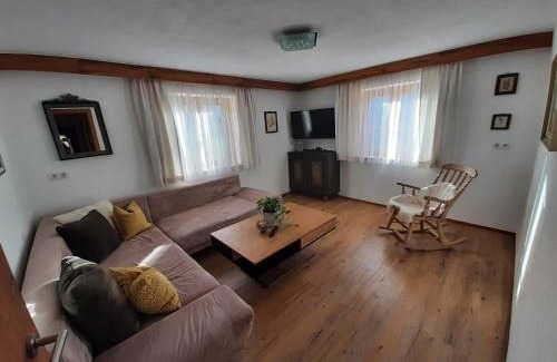 Hart im Zillertal Apartment | Apartment Wasserfall im Zillertal - Oasis of Peace with Panoramic Terrace, near Fügen