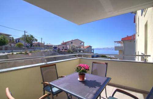 Senj Apartment | Apartment Waves-Villa Sunce