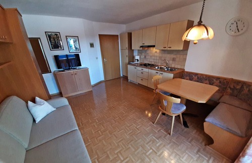 Castelrotto Apartment | Apartment 'Weitblick' with Mountain View, Shared Pool and Wi-Fi