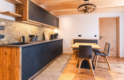 Sesto Apartment | Apartment 'Wiese' with Mountain View, Private Terrace and Wi-Fi