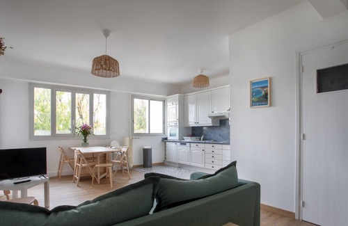 Liberation Apartment | Apartment with air conditioning Libération