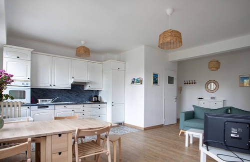 Liberation Apartment | Apartment with air conditioning Libération