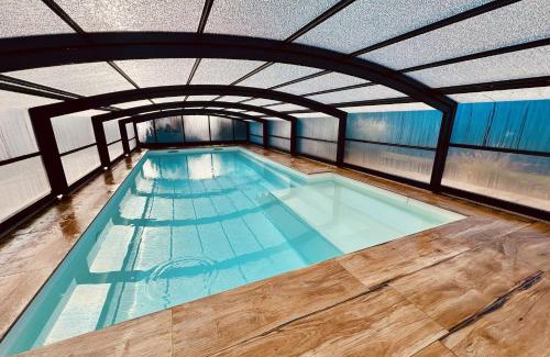 Granges-Aumontzey House | Apartment with jacuzzi and sunny terrace