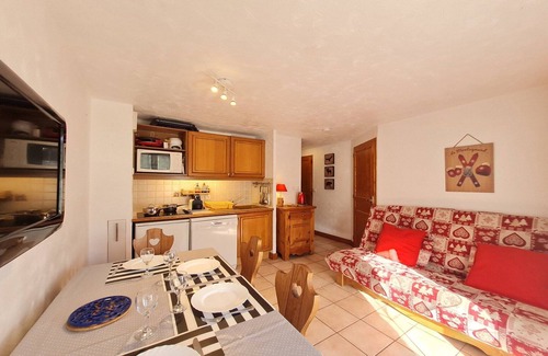 Les Deux Alpes Apartment | Apartment with Garden & Terrace