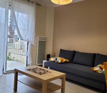 Palavas-les-Flots Apartment | Apartment with garden - sea view