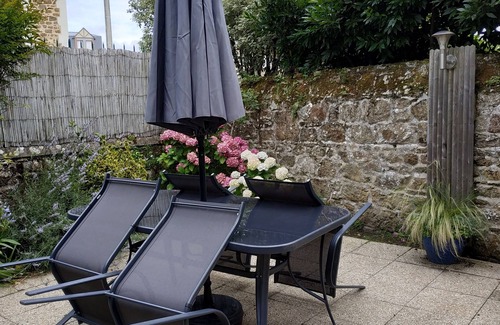 Parame Apartment | Apartment with garden