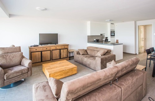 Westende Apartment | Apartment with hinterland views