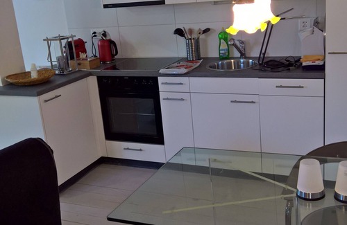 Bellerive Apartment | Apartment with large terrace, lake & mountain view