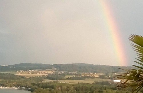 Bellerive Apartment | Apartment with large terrace, lake & mountain view