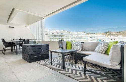 Malaga-Este Apartment | Apartment with parking, gym & terrace by REMS