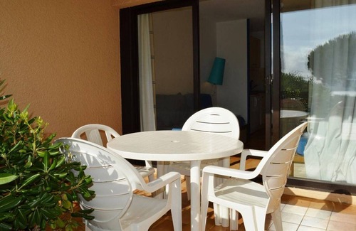 La Croix-Valmer Apartment | Apartment with Pool and Terrace 300m from the Beach