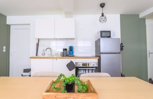 Arras Apartment | Apartment with Private Parking