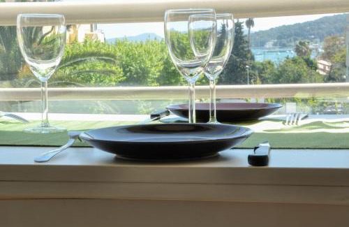 Les Sablettes Apartment | Apartment with Sea View