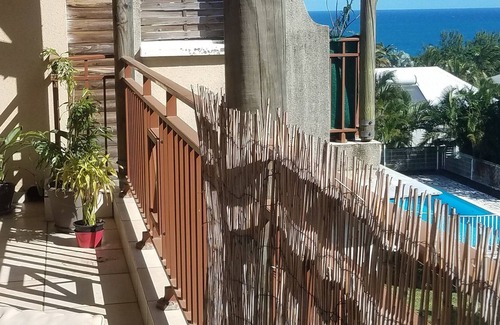 Manapany-les-Bains Apartment | Apartment with sea view terrace Manapany les Bains.