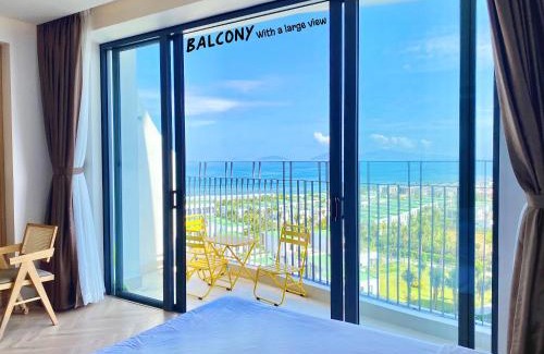 Dien Duong Apartment | Apartment with sea view from bed, 5 star resort 1N