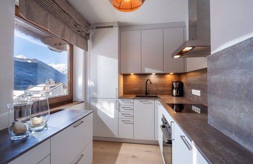 Eben am Achensee Apartment | Apartment with seaview, 2 bedrroms. own garden, 5 min. to lake