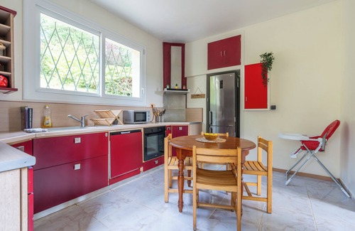 Blois Apartment | Apartment with view of the Loire, Large terrace, Parking