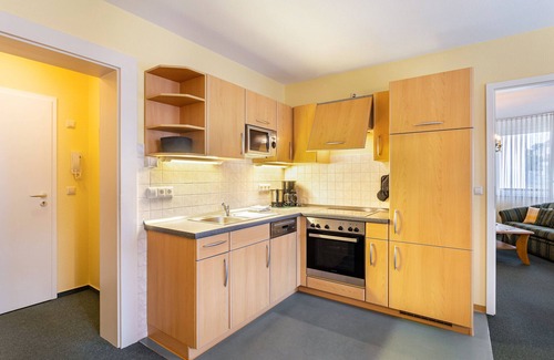 Usseln Apartment | Apartment 'Zaunkönig' with Mountain View, Shared Garden and Wi-Fi