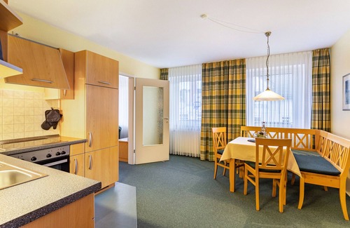 Usseln Apartment | Apartment 'Zaunkönig' with Mountain View, Shared Garden and Wi-Fi