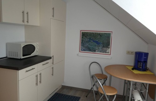 Langenargen Apartment | Apartment 'Zerlaut' with Balcony and Wi-Fi