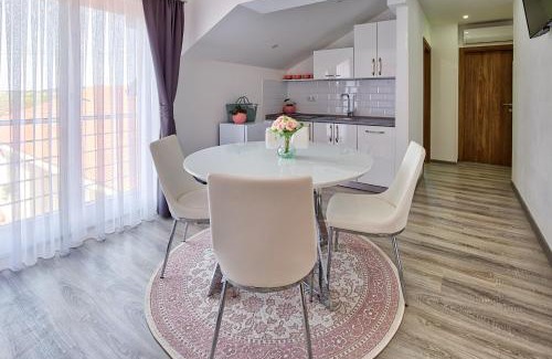 Slunj House | Apartments and rooms Hope