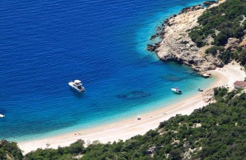 Valun Apartment | Apartments by the sea Valun, Cres - 8081