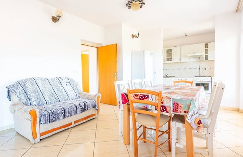 Zrce Apartment | Apartments CLAUDIA for max.18 people near the center and beach