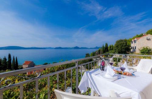 Krucica Apartment | Apartments Cypress Sea Cove