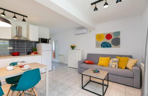 Rosini Apartment | Apartments Dama