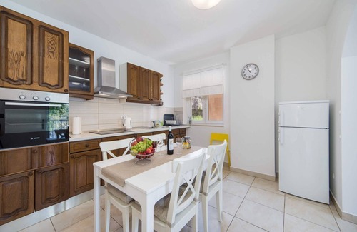 Ploce Apartment | Apartments Ema-Two Bedroom Apartment with Sea View (Perla)