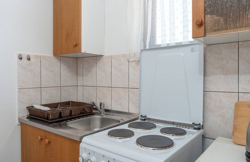 Povljana Apartment | Apartments Sanja (13501-A1) - Povljana - island Pag