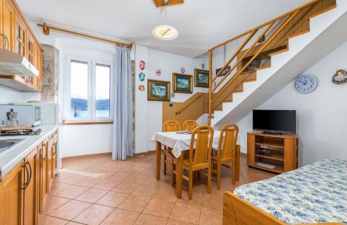 Cres Apartment | Apartments Lungomare Cres