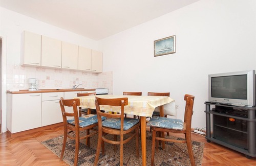 Vlasici Apartment | Apartments Milan (20501-A1) - Vlasici - island Pag