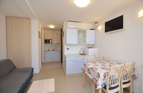 Cres Apartment | Apartments Marija (67811-A2) - Cres - island Cres