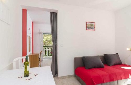Kobas Apartment | Apartments Matu ko Mljet - One Bedroom Apartment with Balcony and Sea View