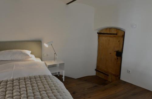 Villa Santa Caterina Apartment | Apartments Mitterhof 1544