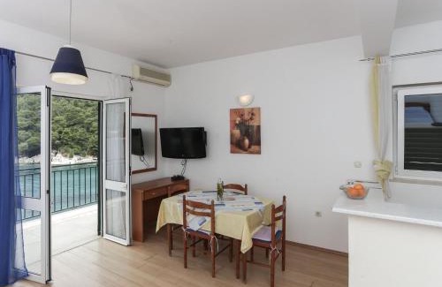 Saplunara Apartment | Apartments Posta - Studio with Balcony and Sea View - Apartman 2