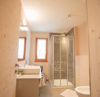 Rasun di Sotto Apartment | Apartments Resi