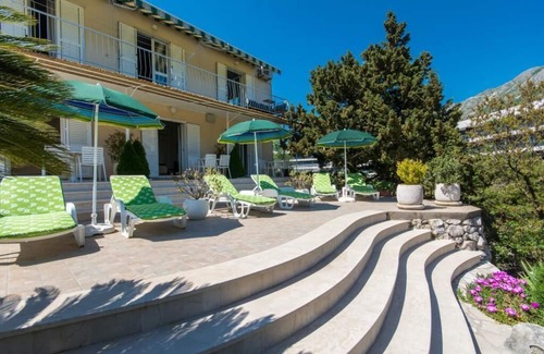 Srebreno Apartment | Apartments & Rooms Jokovic-Deluxe Studio Apartment with Terrace and Partial Sea View