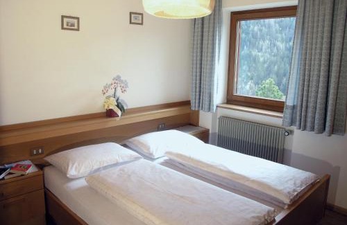 San Genesio Apartment | Apartments Ruac