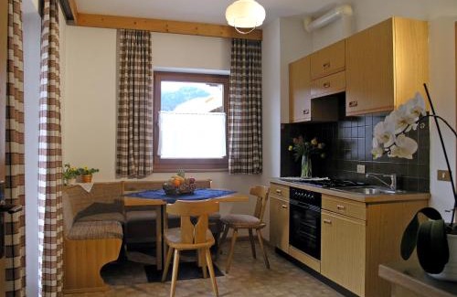 San Genesio Apartment | Apartments Ruac