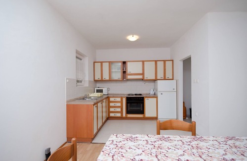 Lopar Apartment | Apartments Ruza-Rajska beach (87042-A2) - Lopar - island Rab