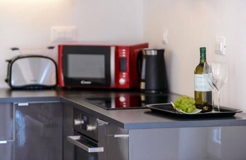 Mlini Apartment | Apartments Villa Capitano - Two Bedroom Apartment with Balcony and Sea View (CRNI)