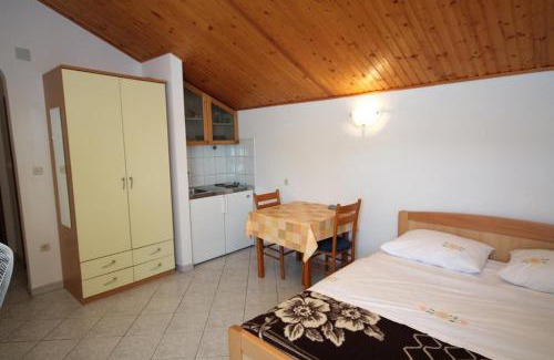 Grebastica Apartment | Apartments with parking spaces Grebastica, Sibenik - 4867