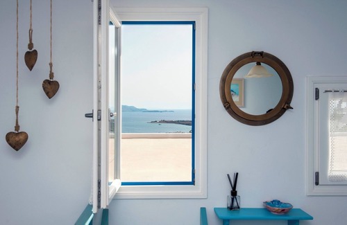 Krotiri House | "Aperado" Luxury House Villa, Swimming Pool, spectacular View, Tennis Court