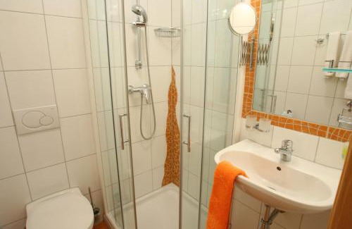 Kukmirn House | Apfelhof Flieder