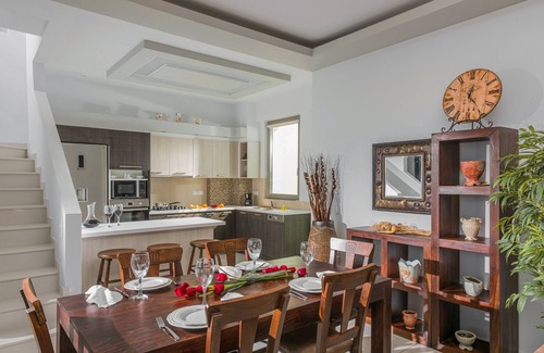 Kato Gouves Villa | Aphrodite beachfront villa - on the Waves