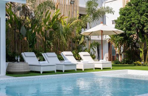 Old City House | Aphrodite & Venus Resort I 14 Bedrooms I Old City I Daily Housekeeping