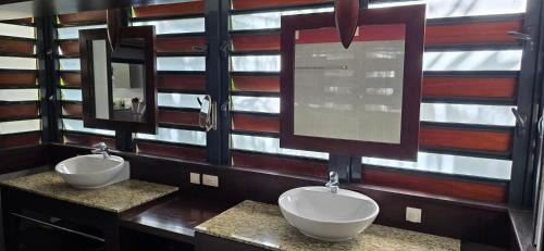 Arue Apartment | API DAYS suite